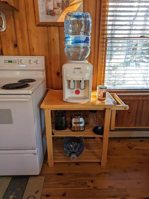 Quiet And Comfy 3Bed/2Bath - Chalet With Hot Tub. Cedar エクステリア 写真