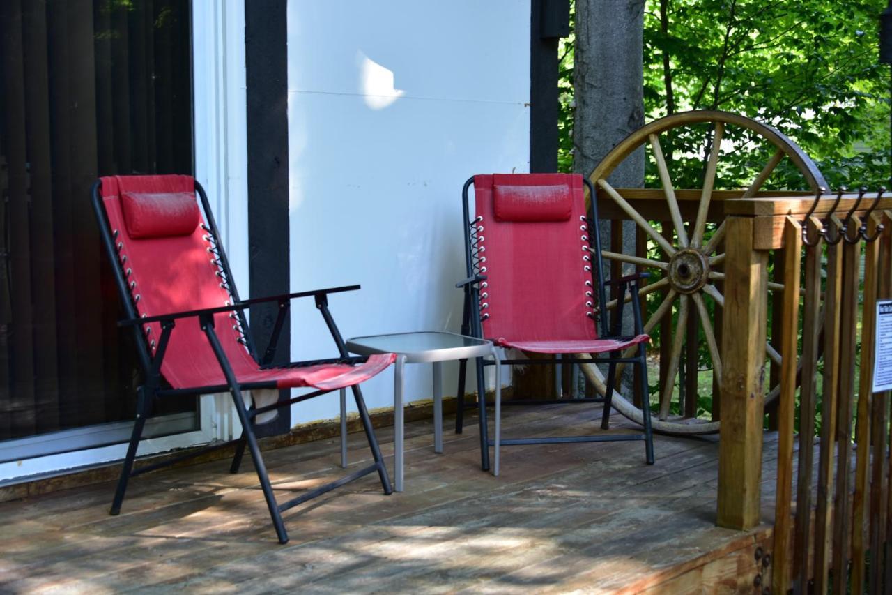 Quiet And Comfy 3Bed/2Bath - Chalet With Hot Tub. Cedar エクステリア 写真